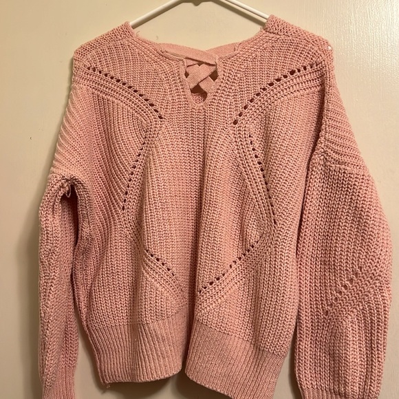 🌷3 for $15🌷 Knitted Sweater - Picture 3 of 3
